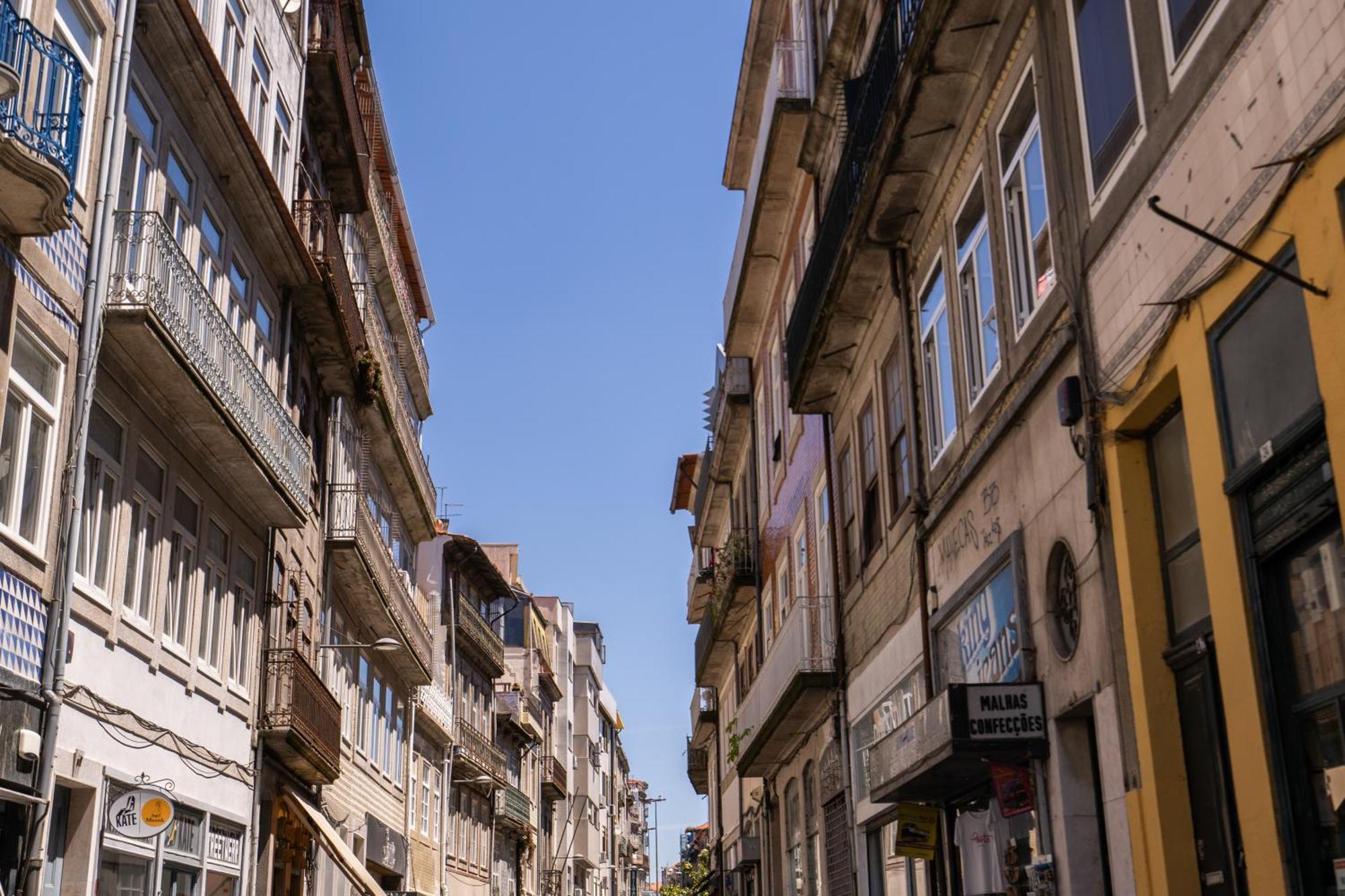 Host Wise - Colorful Fresh Flats - Batalha Daire Porto Oda fotoğraf